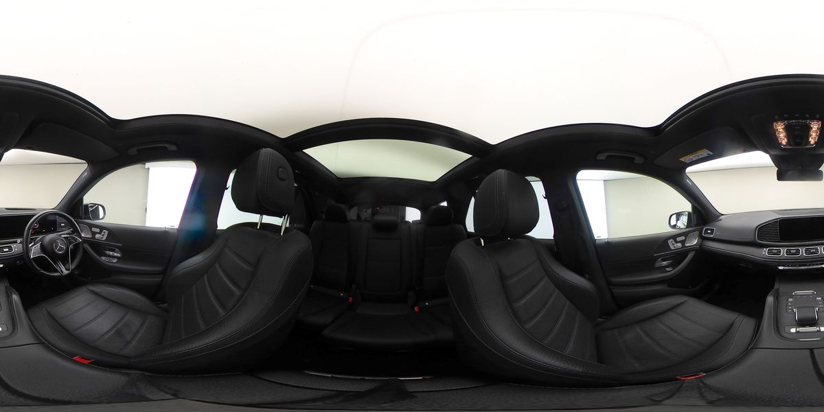 More views of Mercedes-Benz GLE