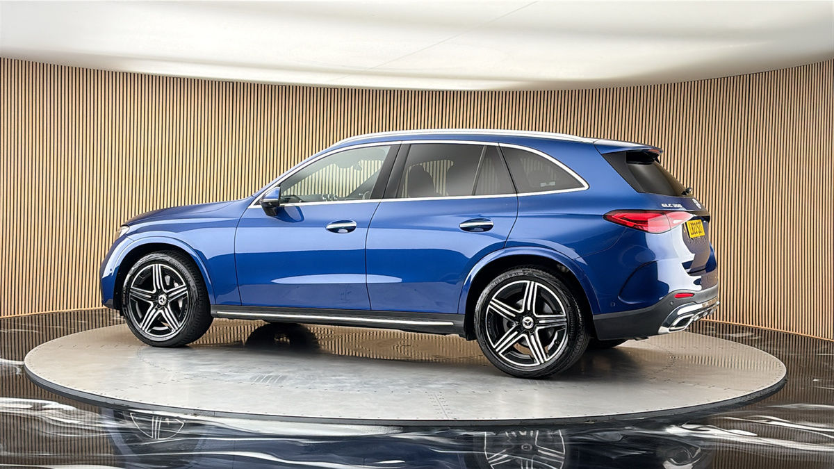 More views of Mercedes-Benz GLC