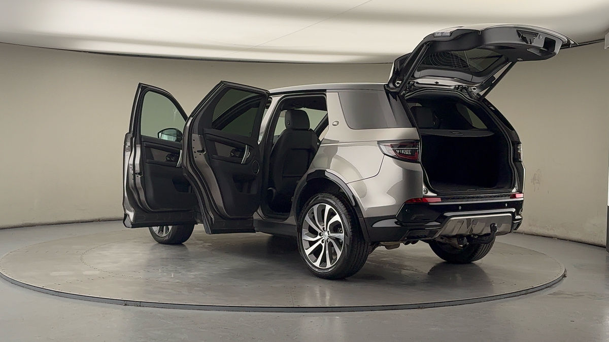 More views of Land Rover Discovery Sport