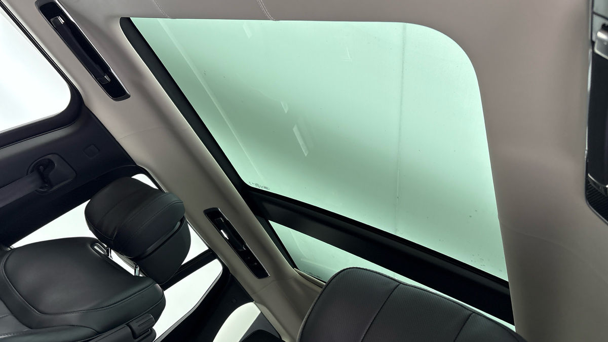 Land Rover Range Rover Image 6