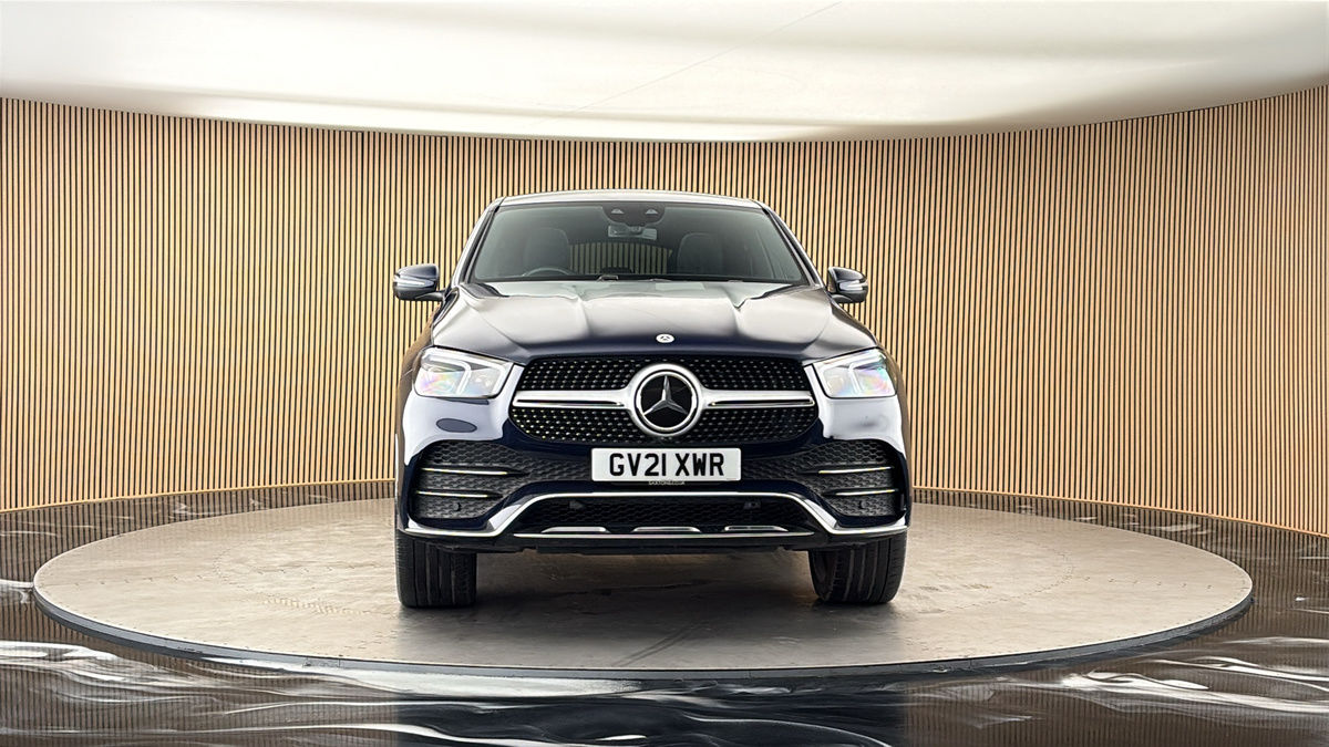 More views of Mercedes-Benz GLE