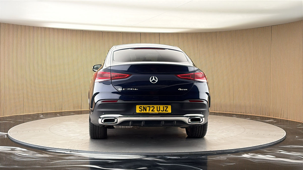 More views of Mercedes-Benz GLE