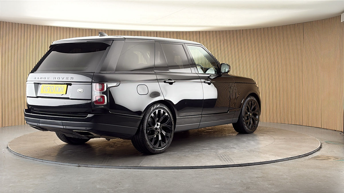 More views of Land Rover Range Rover