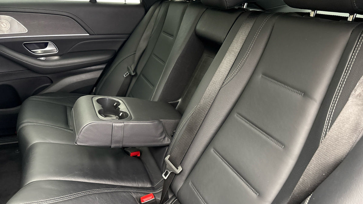 Mercedes-Benz GLE Image 9