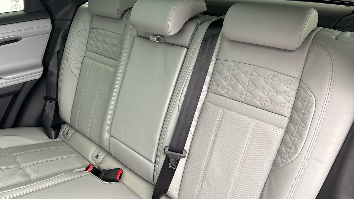 Land Rover Range Rover Evoque Image 8