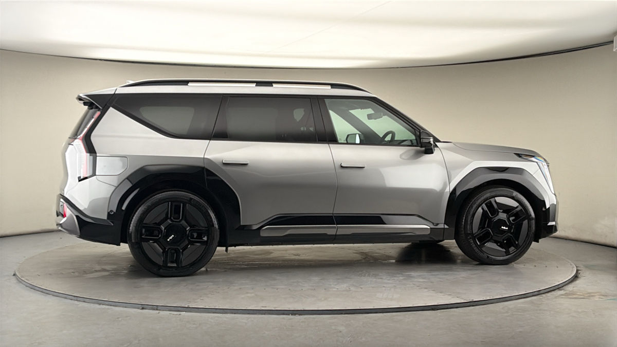 More views of Kia EV9