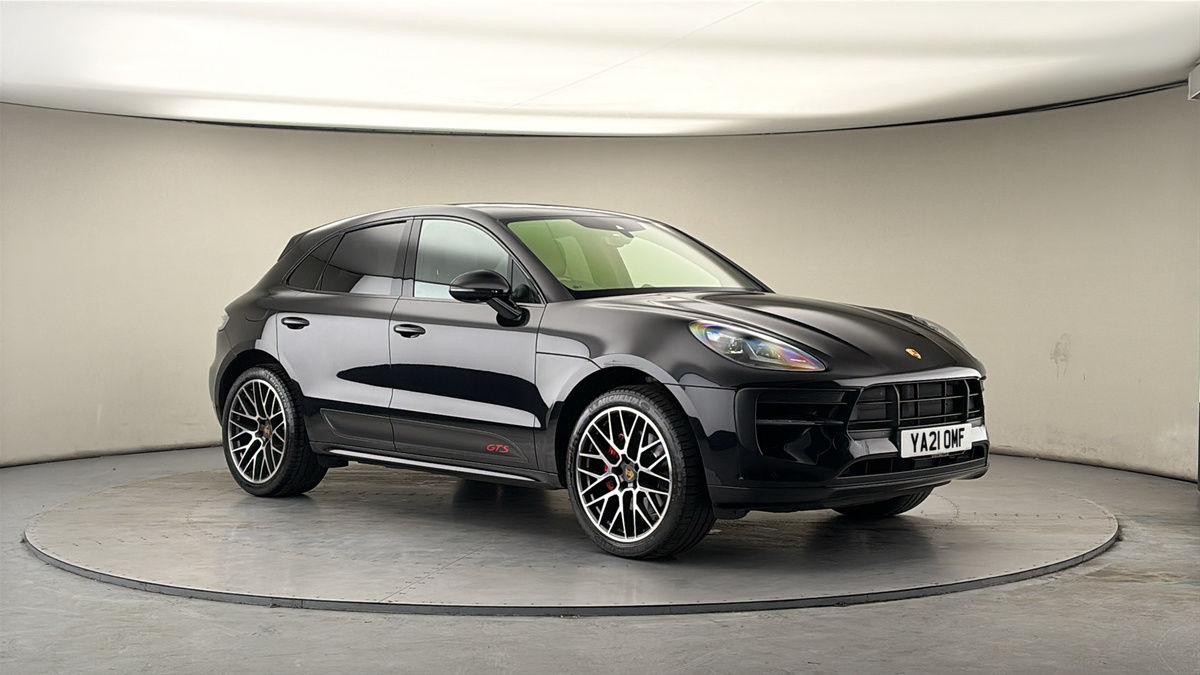 More views of Porsche Macan