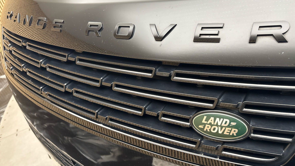 Land Rover Range Rover Sport Image 24