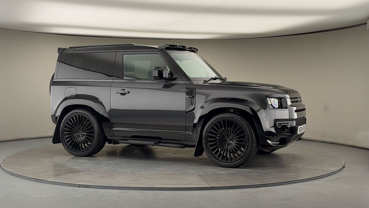 More views of Land Rover Defender 90