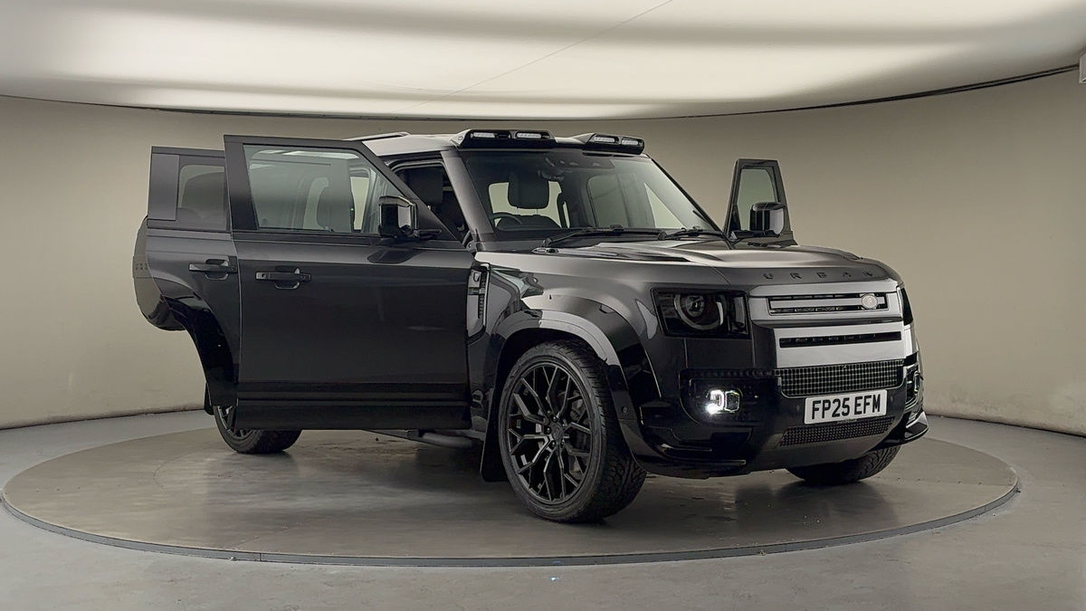 More views of Land Rover Defender 110