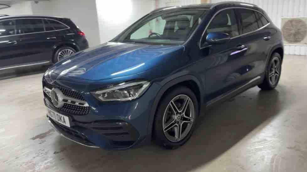 More views of Mercedes-Benz GLA