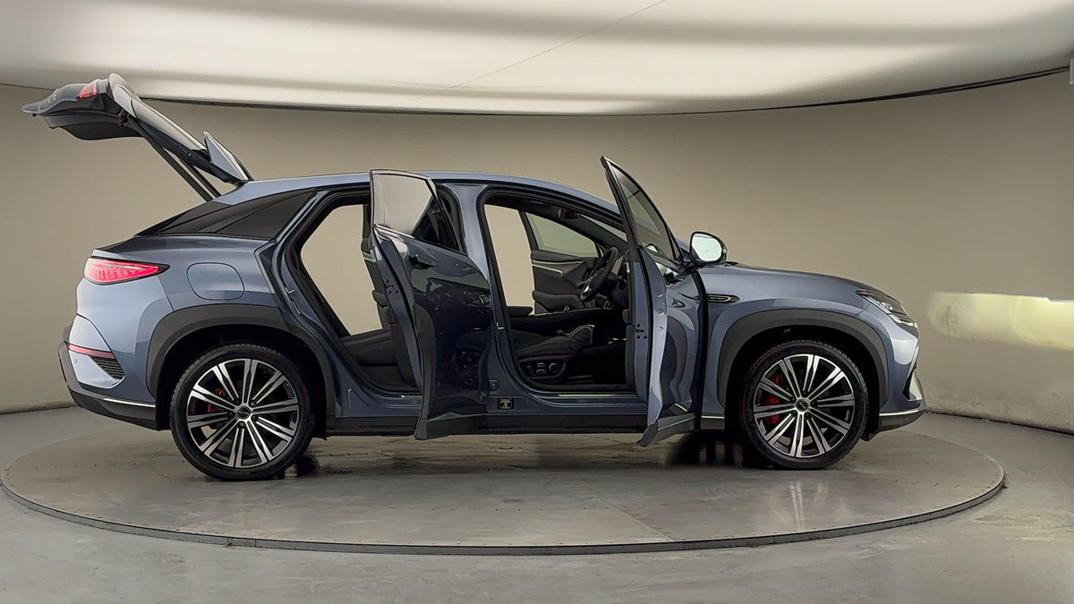 More views of BYD Sealion 7