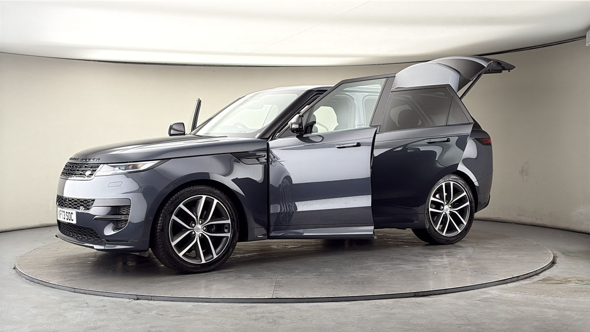 More views of Land Rover Range Rover Sport