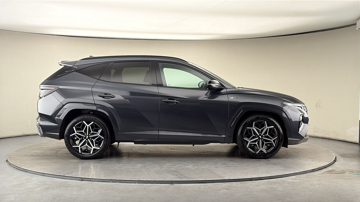 Hyundai TUCSON Image 16