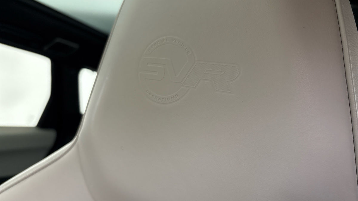 Land Rover Range Rover Sport Image 32