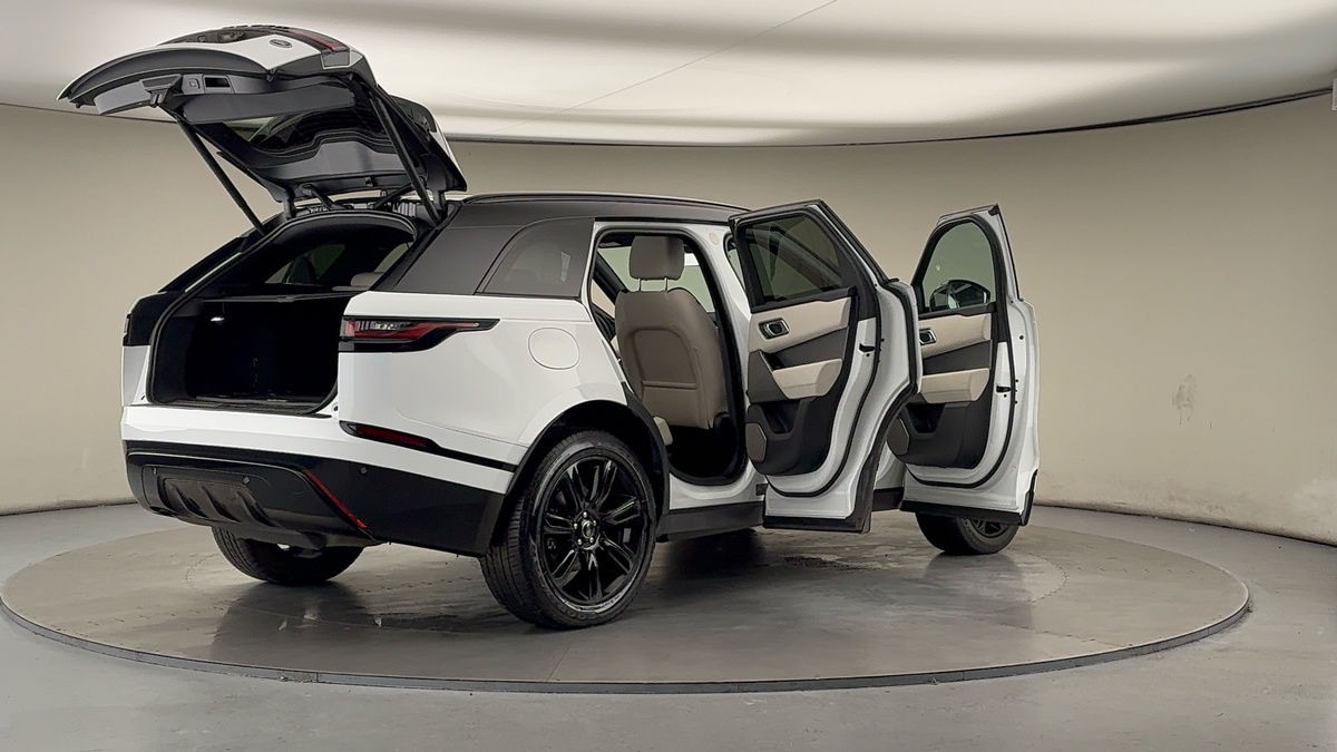 More views of Land Rover Range Rover Velar