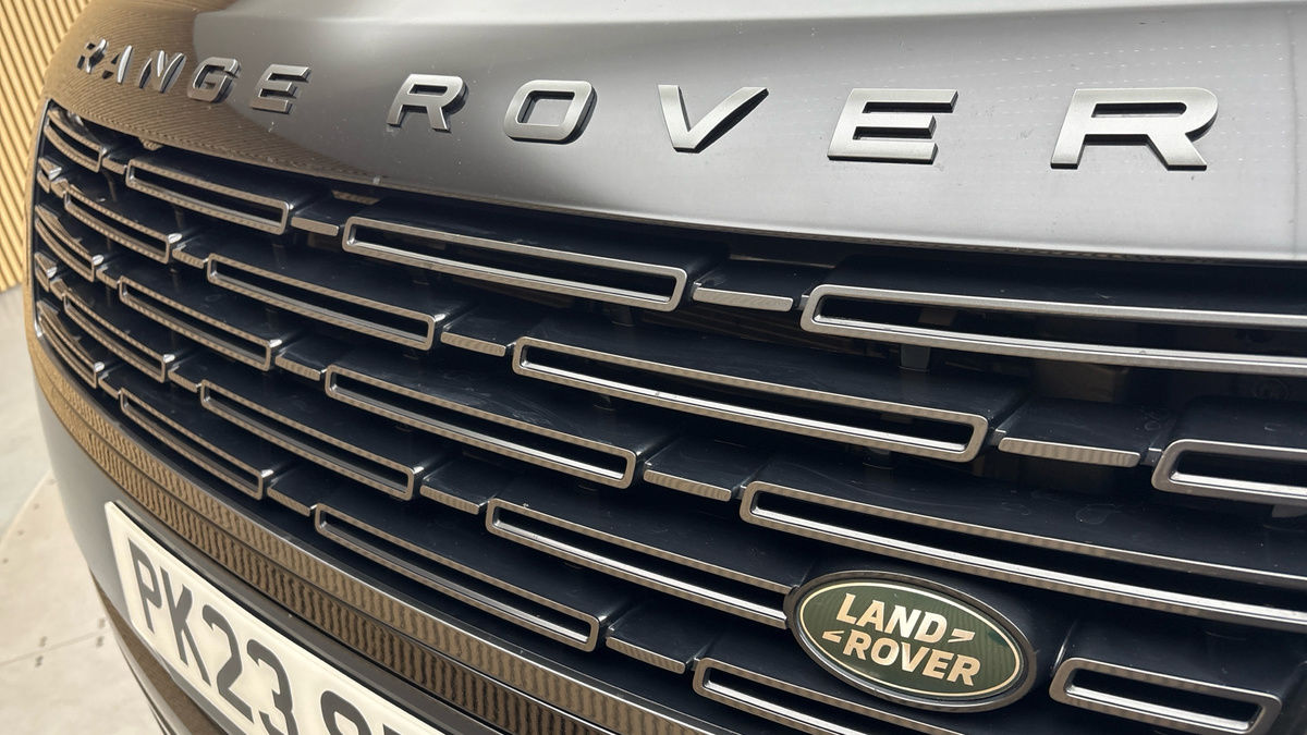 Land Rover Range Rover Image 24