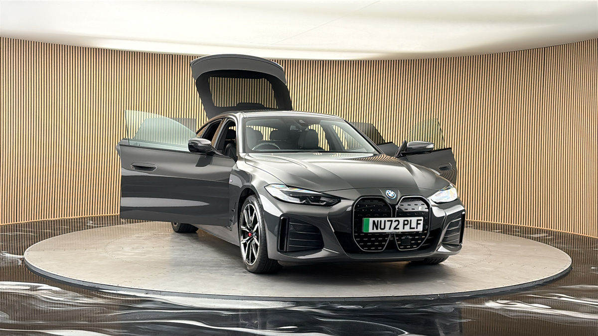 More views of BMW i4