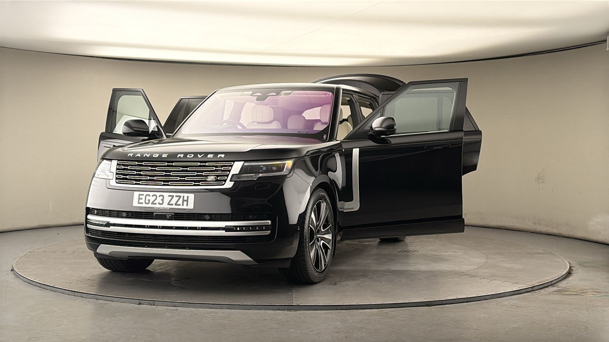 More views of Land Rover Range Rover