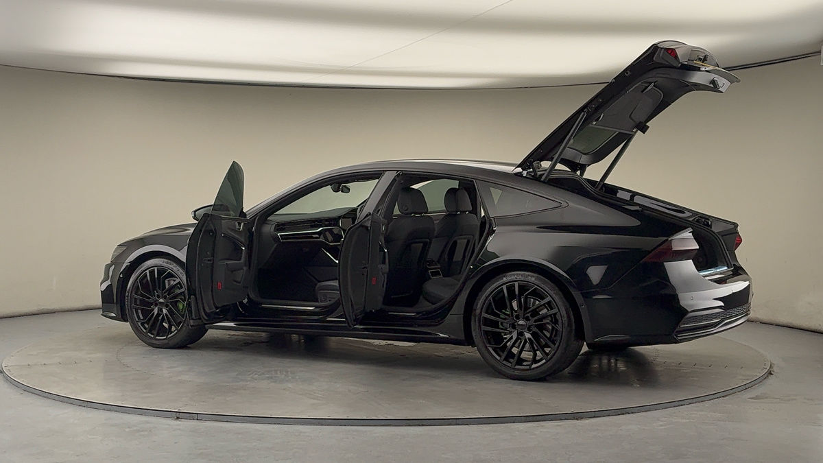 More views of Audi A7