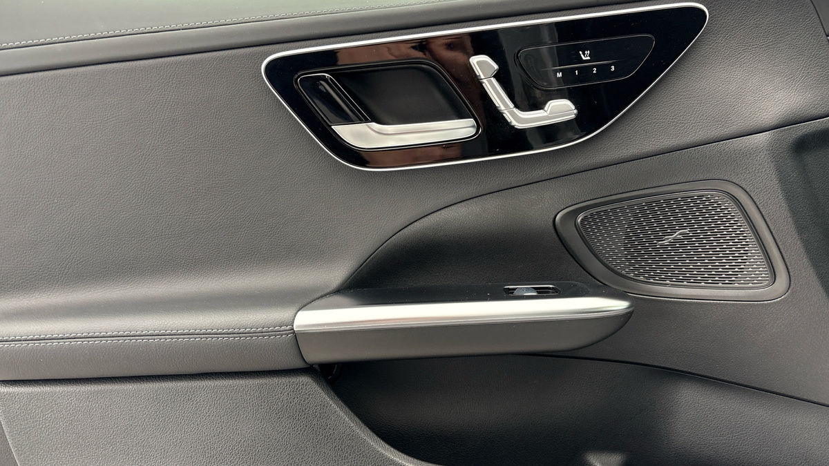 Mercedes-Benz C Class Image 19