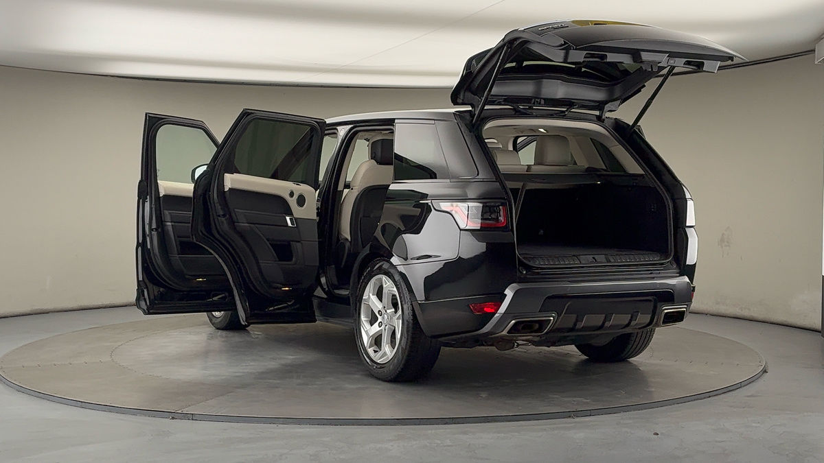 Land Rover Range Rover Sport Image 23