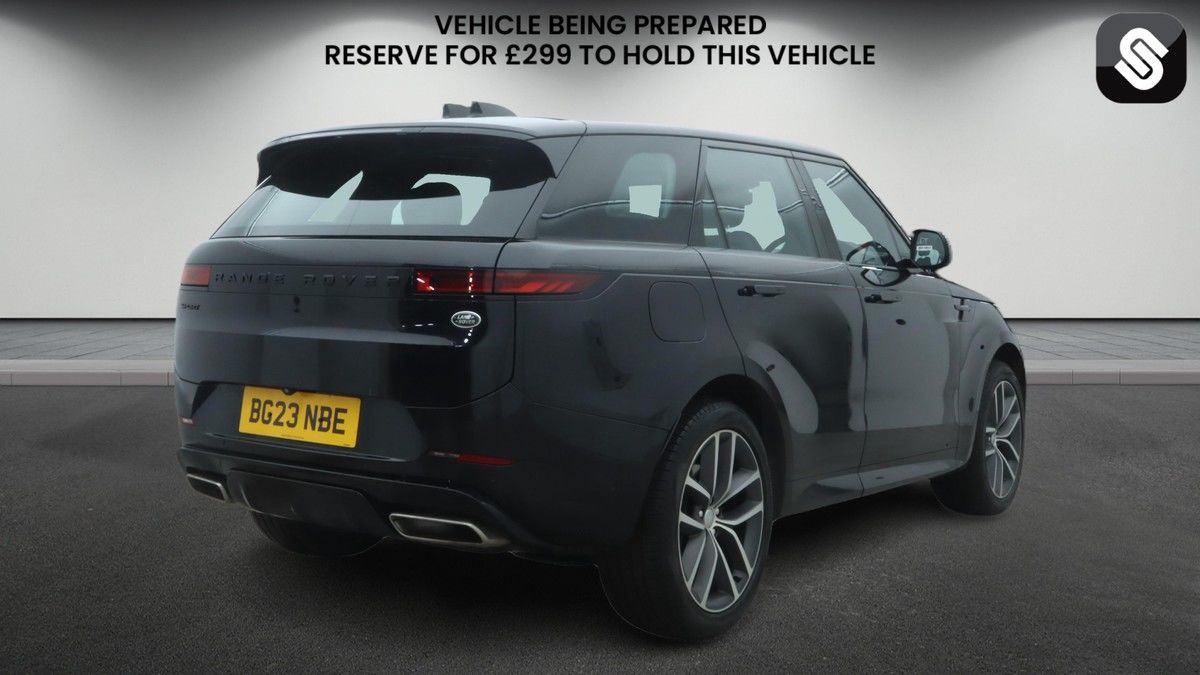 Land Rover Range Rover Sport Image 4