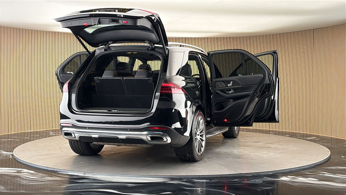 More views of Mercedes-Benz GLE