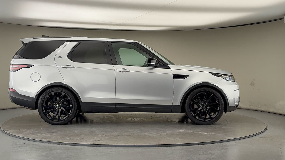 Land Rover Discovery Image 16