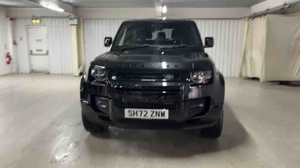 More views of Land Rover Defender 90