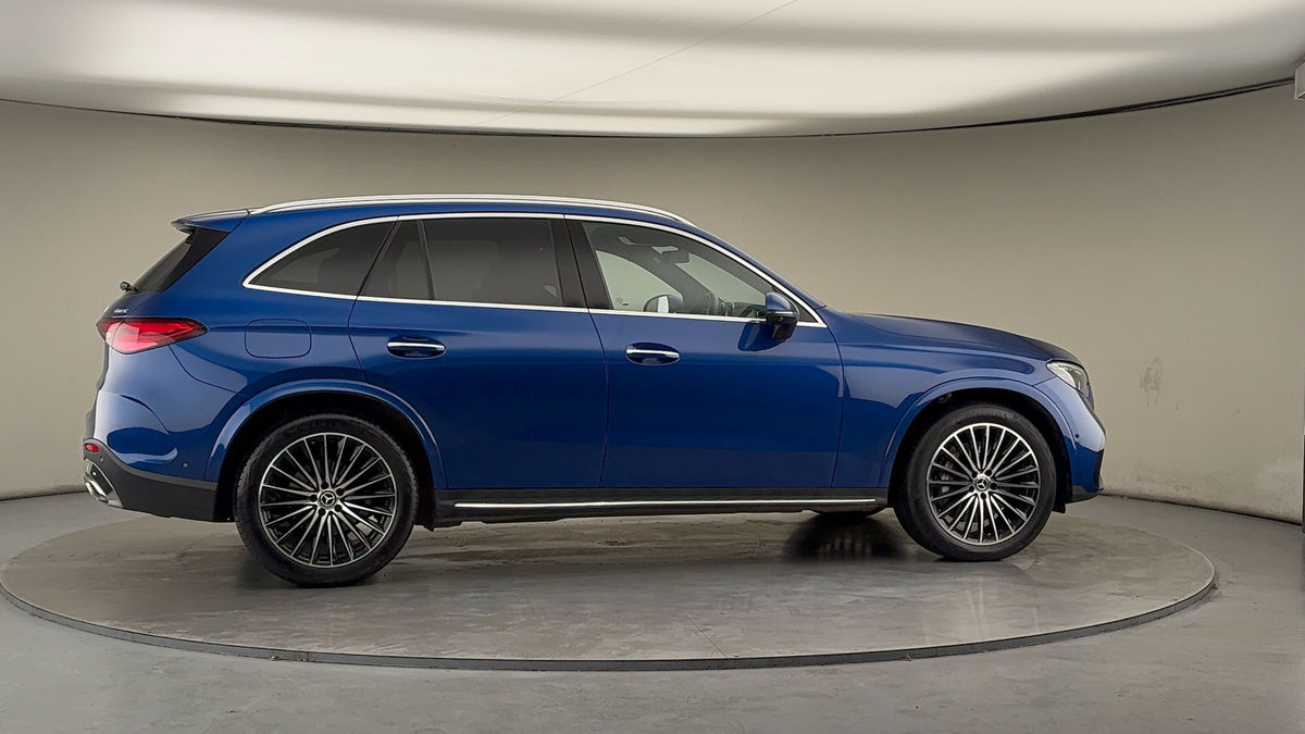 More views of Mercedes-Benz GLC