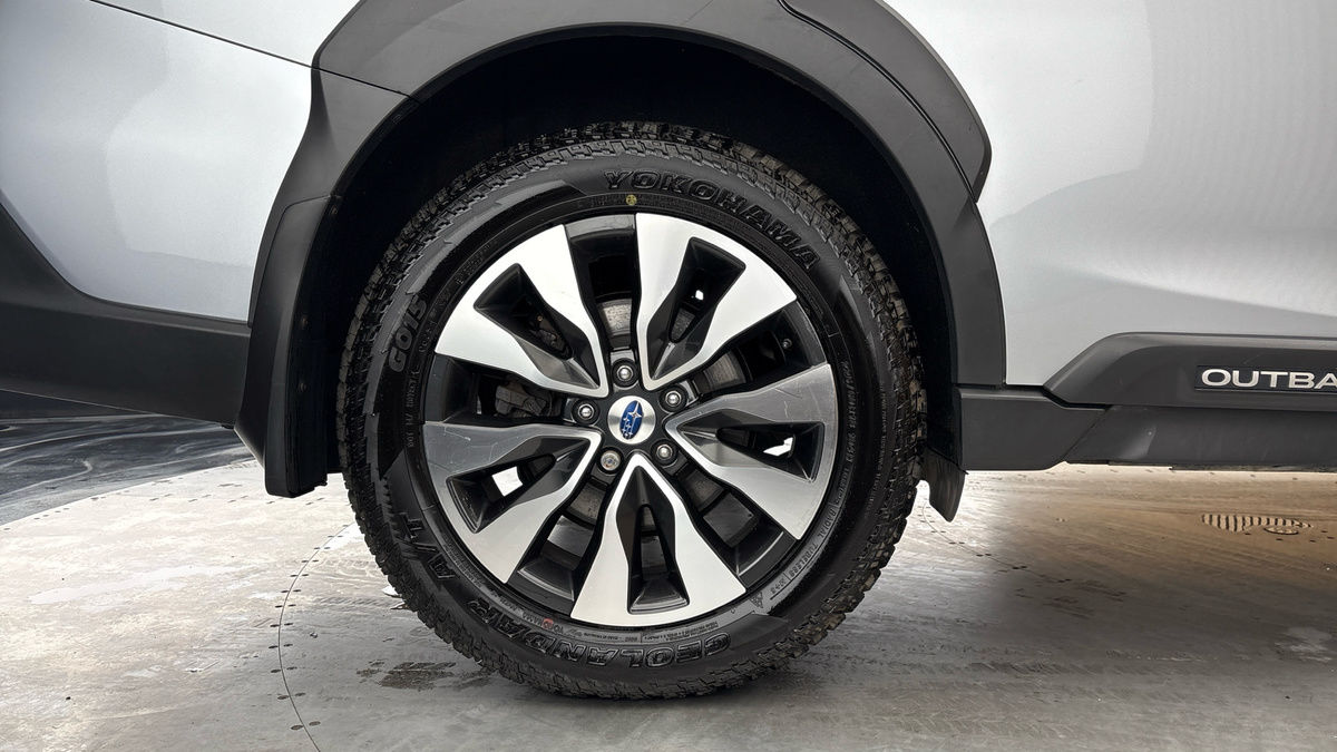 Subaru Outback Image 10