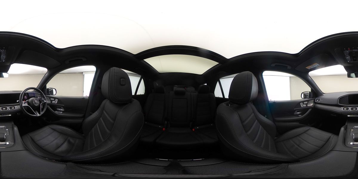 More views of Mercedes-Benz GLE