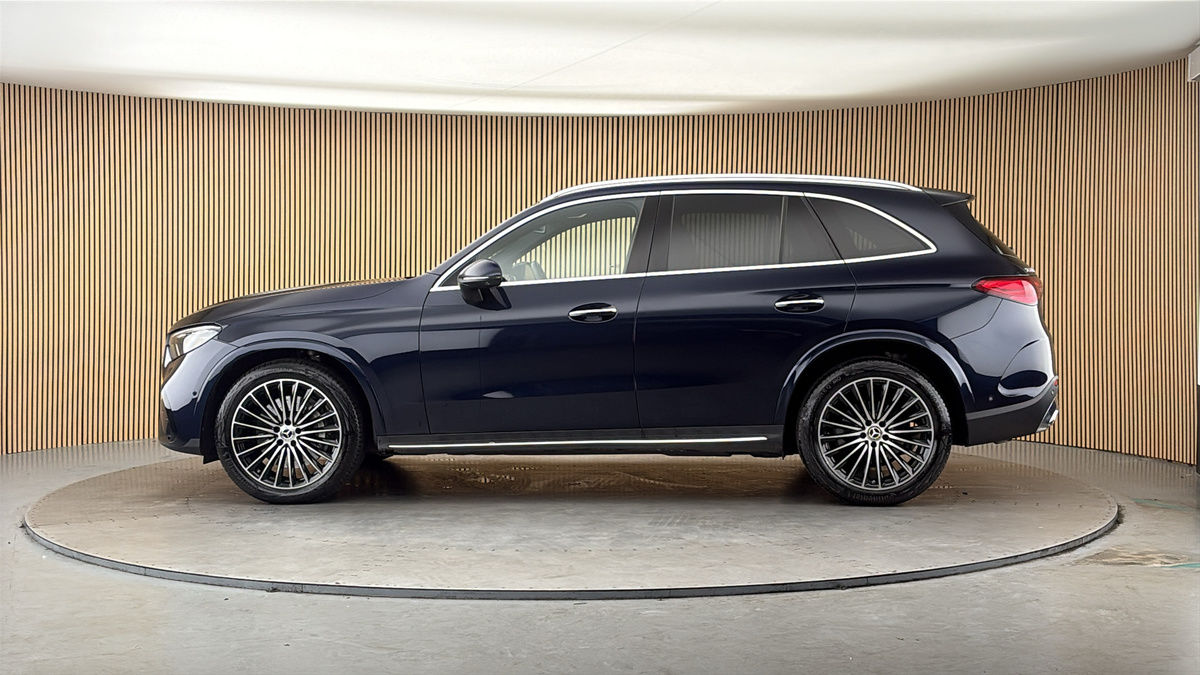 Mercedes-Benz GLC Image 15