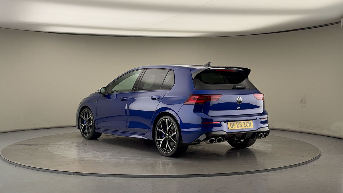 Volkswagen Golf Image 2