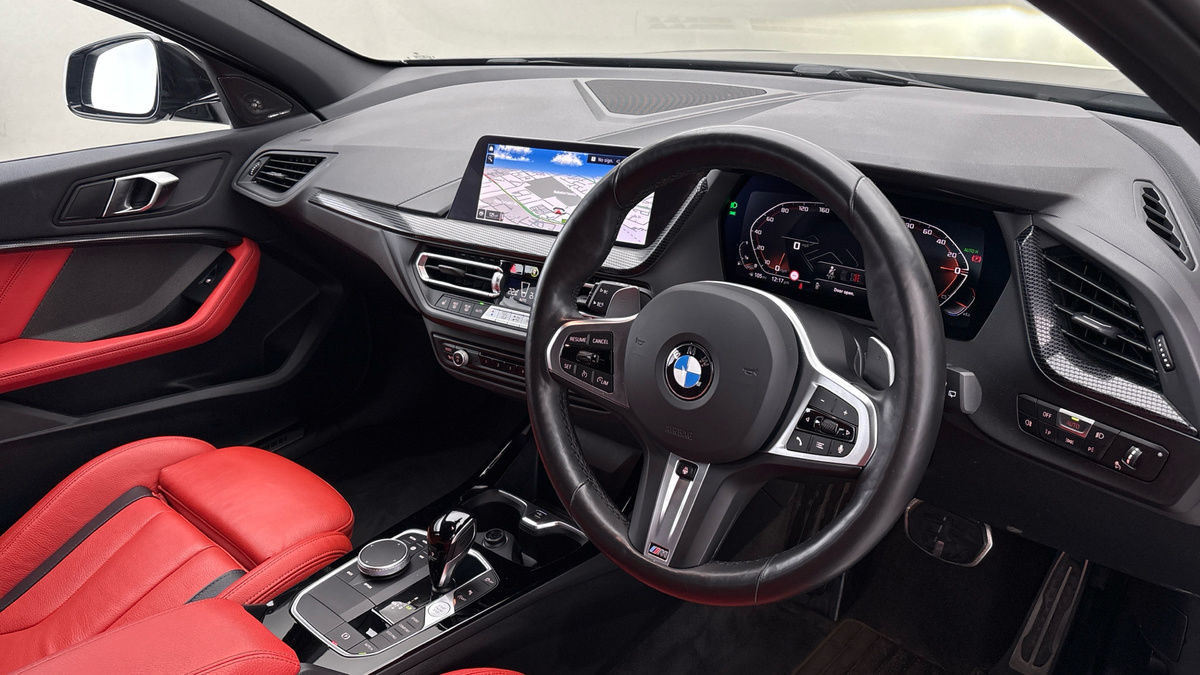 BMW 1 Series Image 5