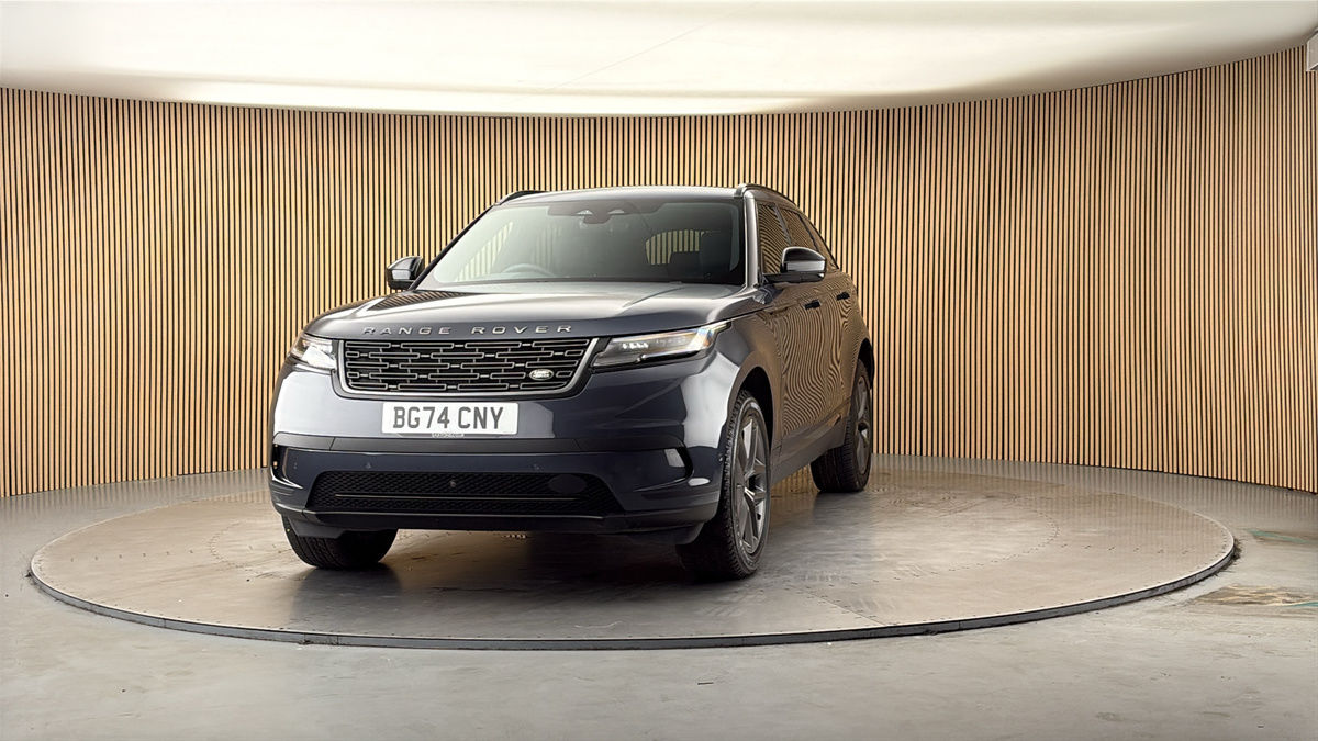 More views of Land Rover Range Rover Velar