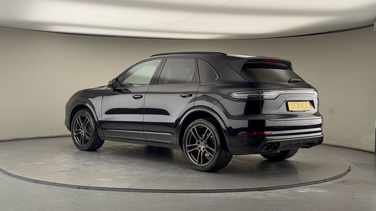 More views of Porsche Cayenne