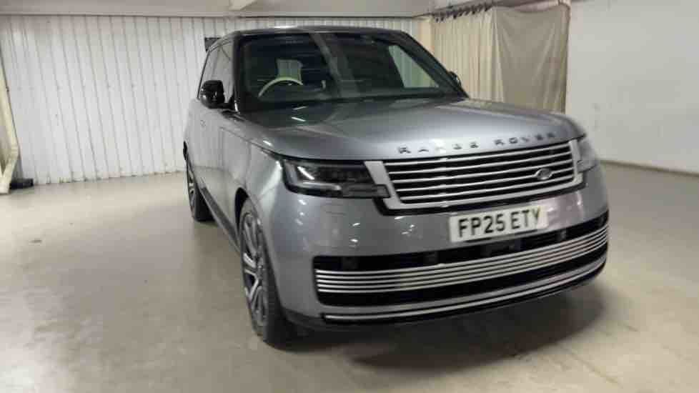 More views of Land Rover Range Rover