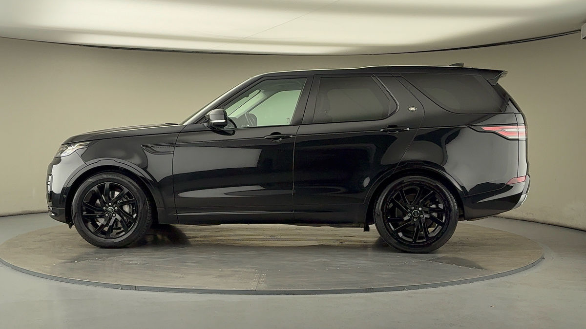 More views of Land Rover Discovery