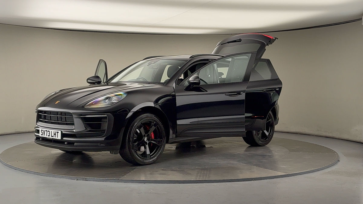 Porsche Macan Image 22