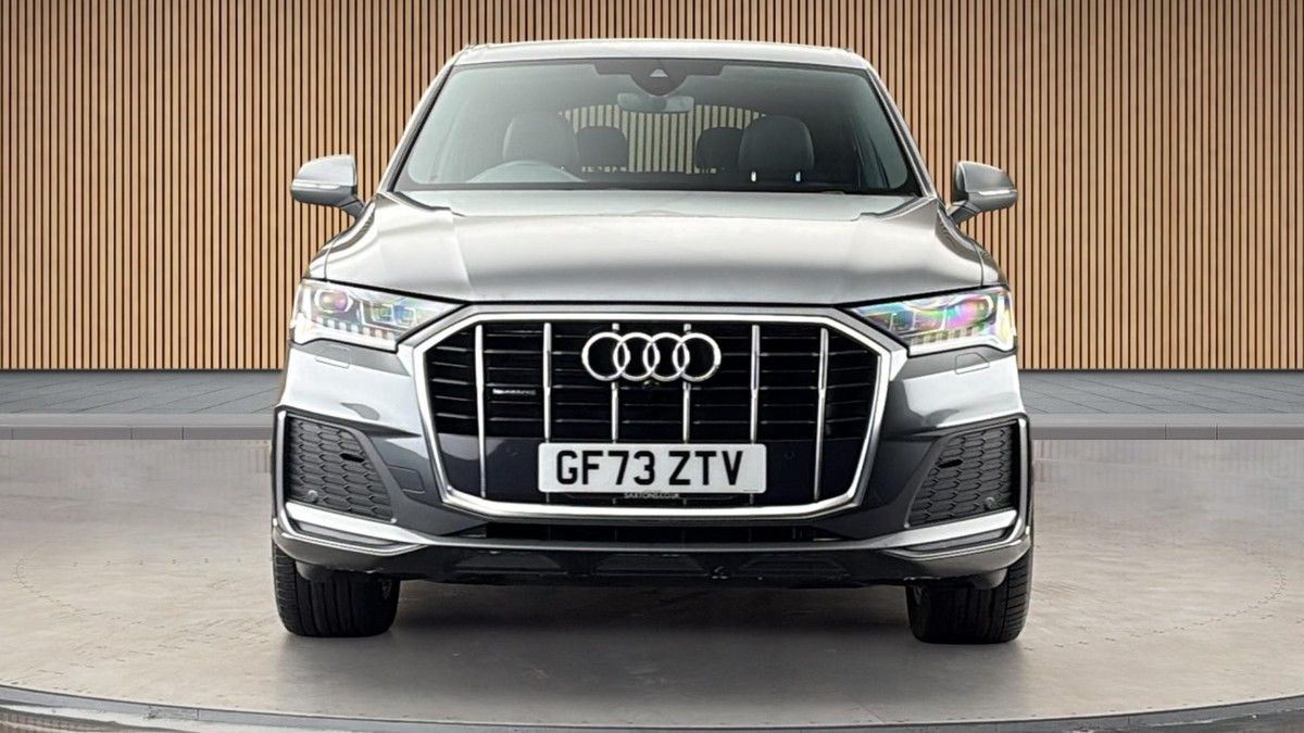 Audi Q7 Image 3