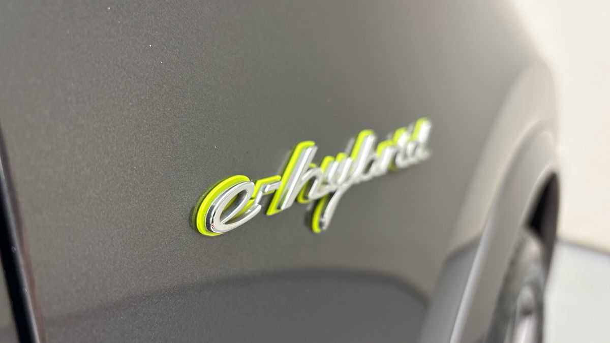 Porsche Cayenne Image 25