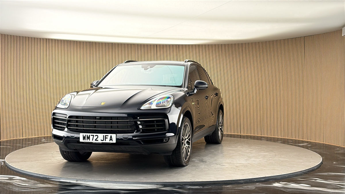 More views of Porsche Cayenne