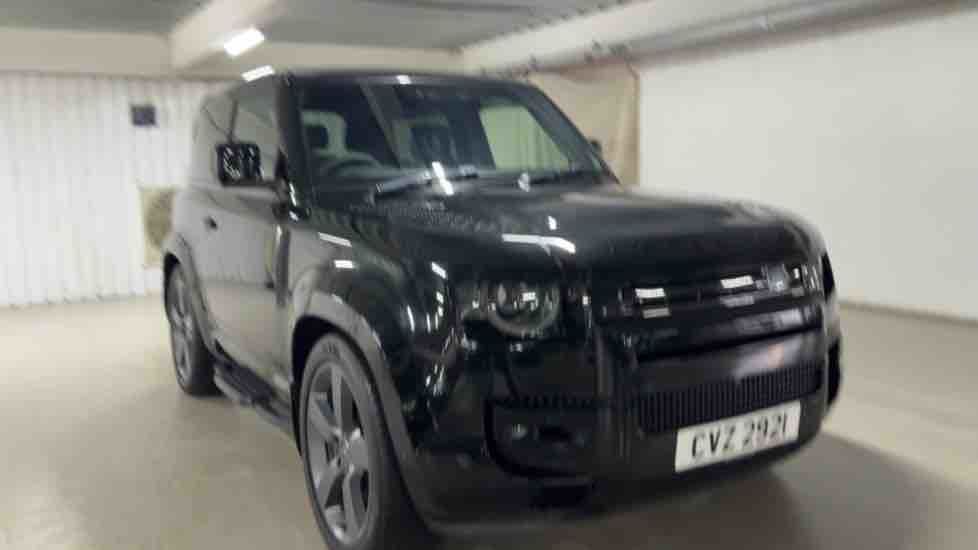 More views of Land Rover Defender 90