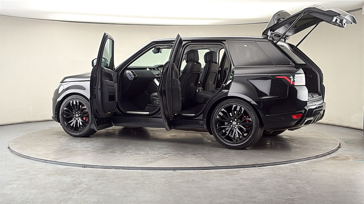 More views of Land Rover Range Rover Sport