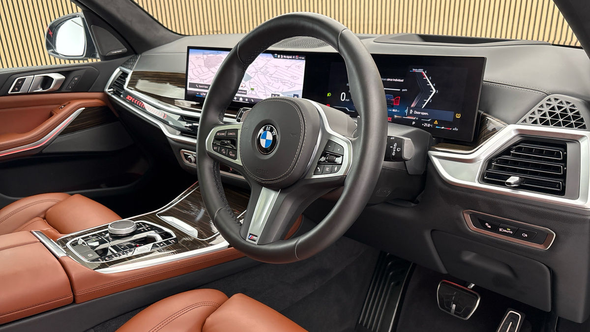 BMW X7 Image 5