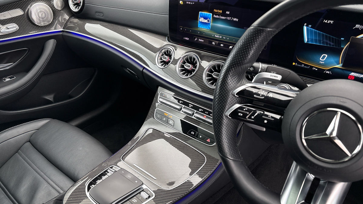 Mercedes-Benz E Class Image 18