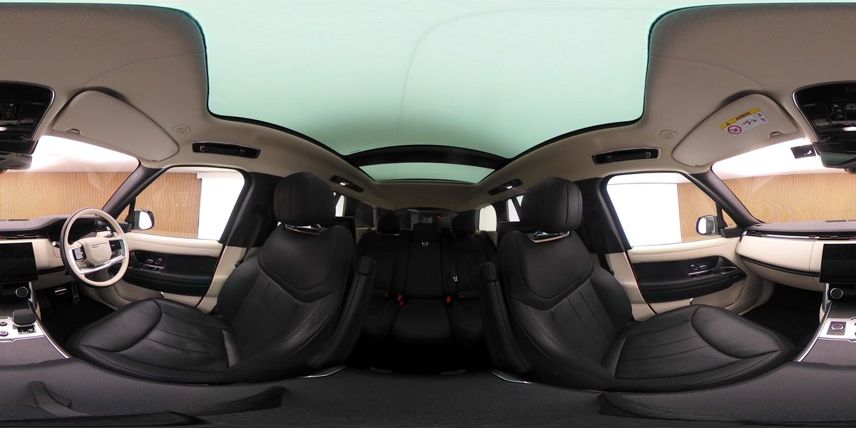 More views of Land Rover Range Rover