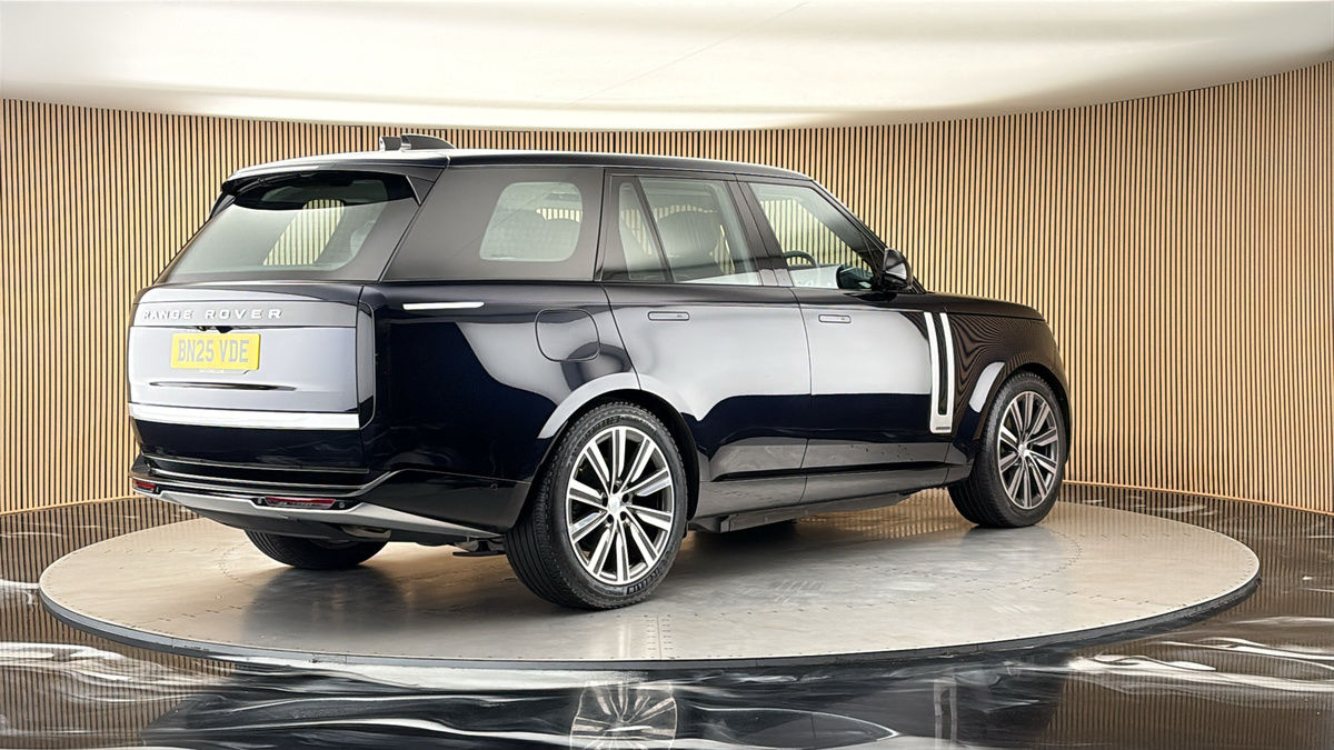 Land Rover Range Rover Image 21